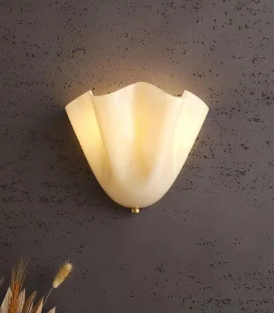 Vintage Flower Glass Wall Lamp 110V 220V Retro French Style Wall Sconce Bedroom Living Room Hallway Aesthetic Decor Lighting